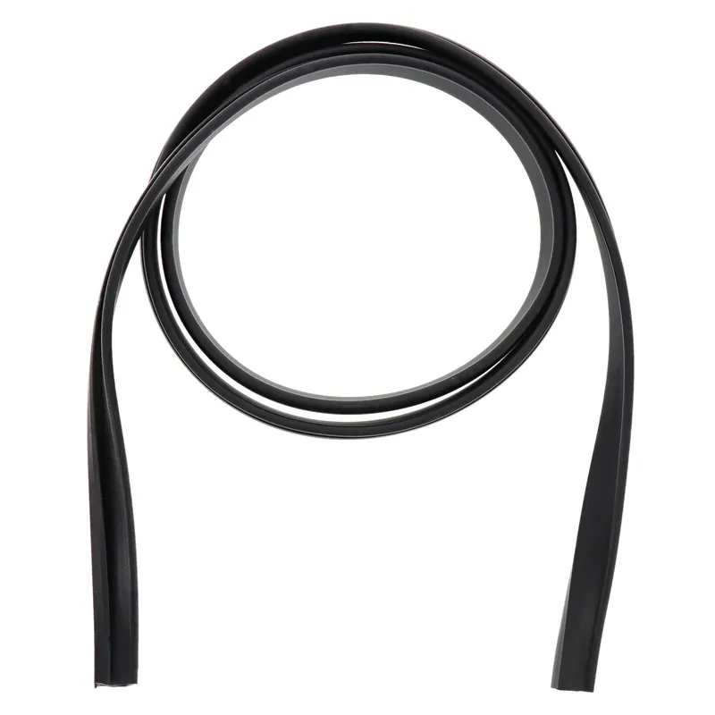 Direkt Vom Hersteller MZ Gummikeder, schwarz f. Verkleidung / Schutzblech hinten - Länge ca. 1300 mm - z.B. für ES175, 250, 300