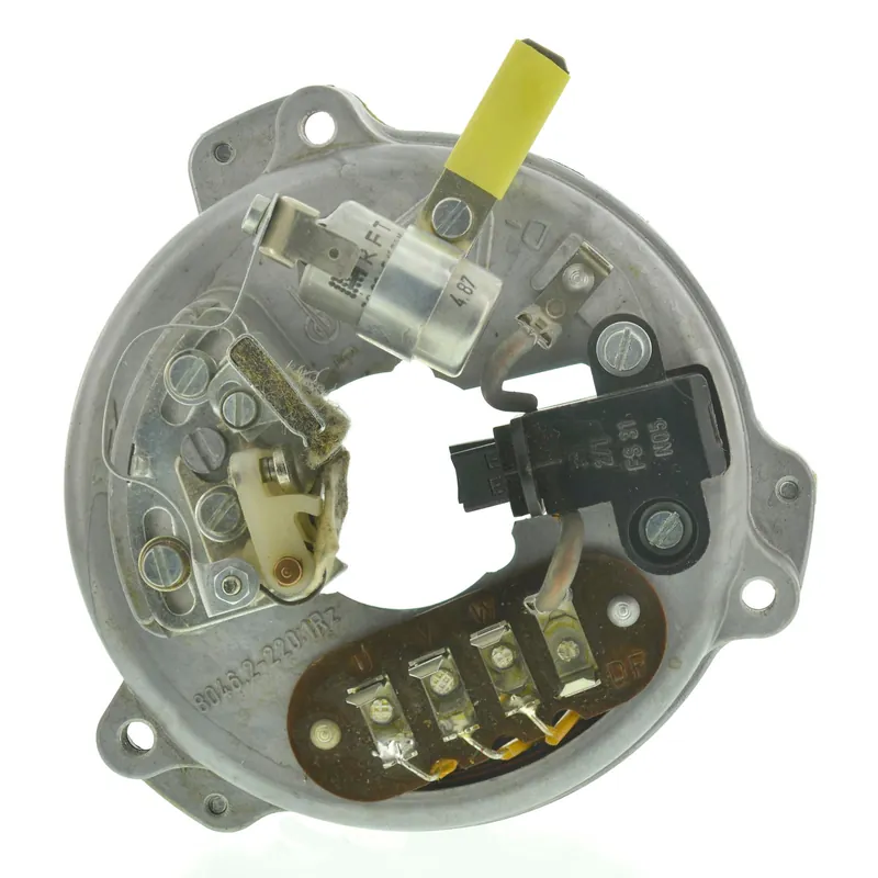 Expressversand Stator mit Haltekappe 8046.2-200 - Drehstromlichtmaschine, Unterbrecherzündung - passend für MZ ETZ