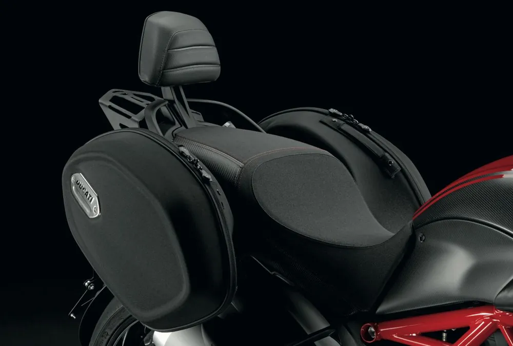 Sale Ducati Original Set halbsteife Seitenkoffer für Diavel