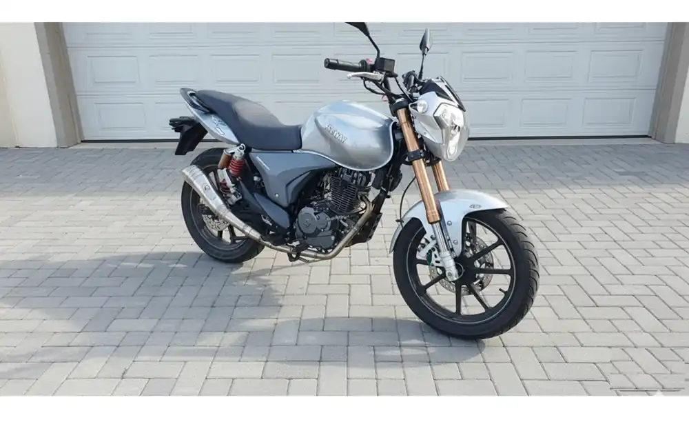 Turbo Kit GP Edelstahl Sportauspuff Keeway RKS Ride Zento 125 LC 4T Must-Have