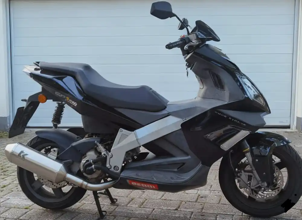 Preiswert Turbo Kit GMax NE Sportauspuff Derbi GP1 125 250 Mono LC 4T bis 2007
