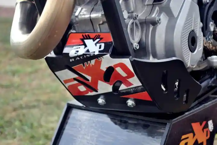 AXP Motorschutz Skid Plate KTM 250/350 SX-F 16-18 schwarz Garantierte Lieferung