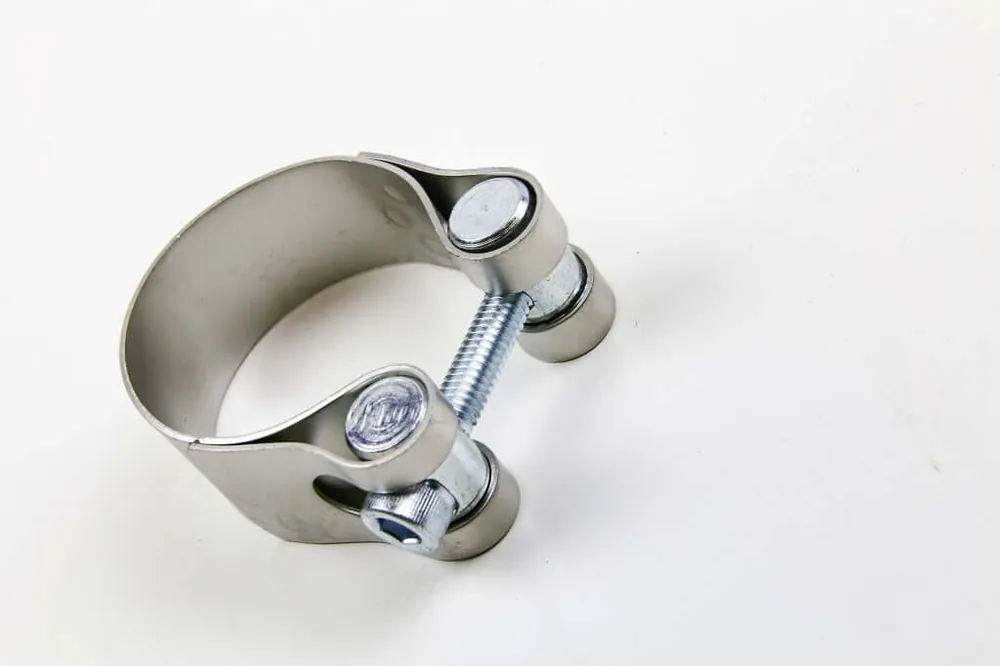 Garantierte Lieferung Auspuffschelle 38-41 mm