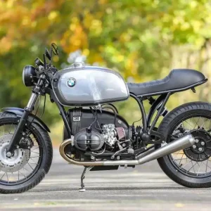 Aktuell Cafe Racer Beispielkonfiguration ✚ Speichenräder✔ Motorpaket schwarz✔ Offene Filter✔ 2-2 Auspuff✔ Anlasserhaube✔